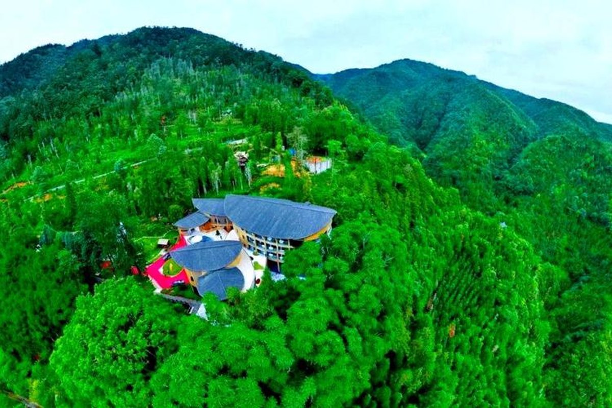 西畴香坪山景区