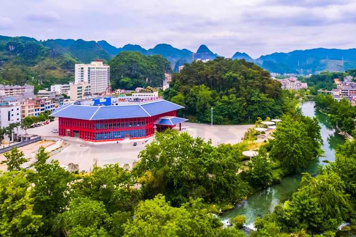 德保芳山文化园景区