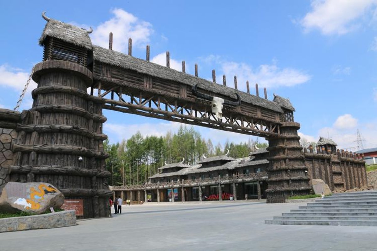 讷殷古城景区