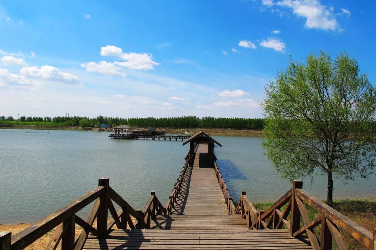 揽翠湖旅游度假区